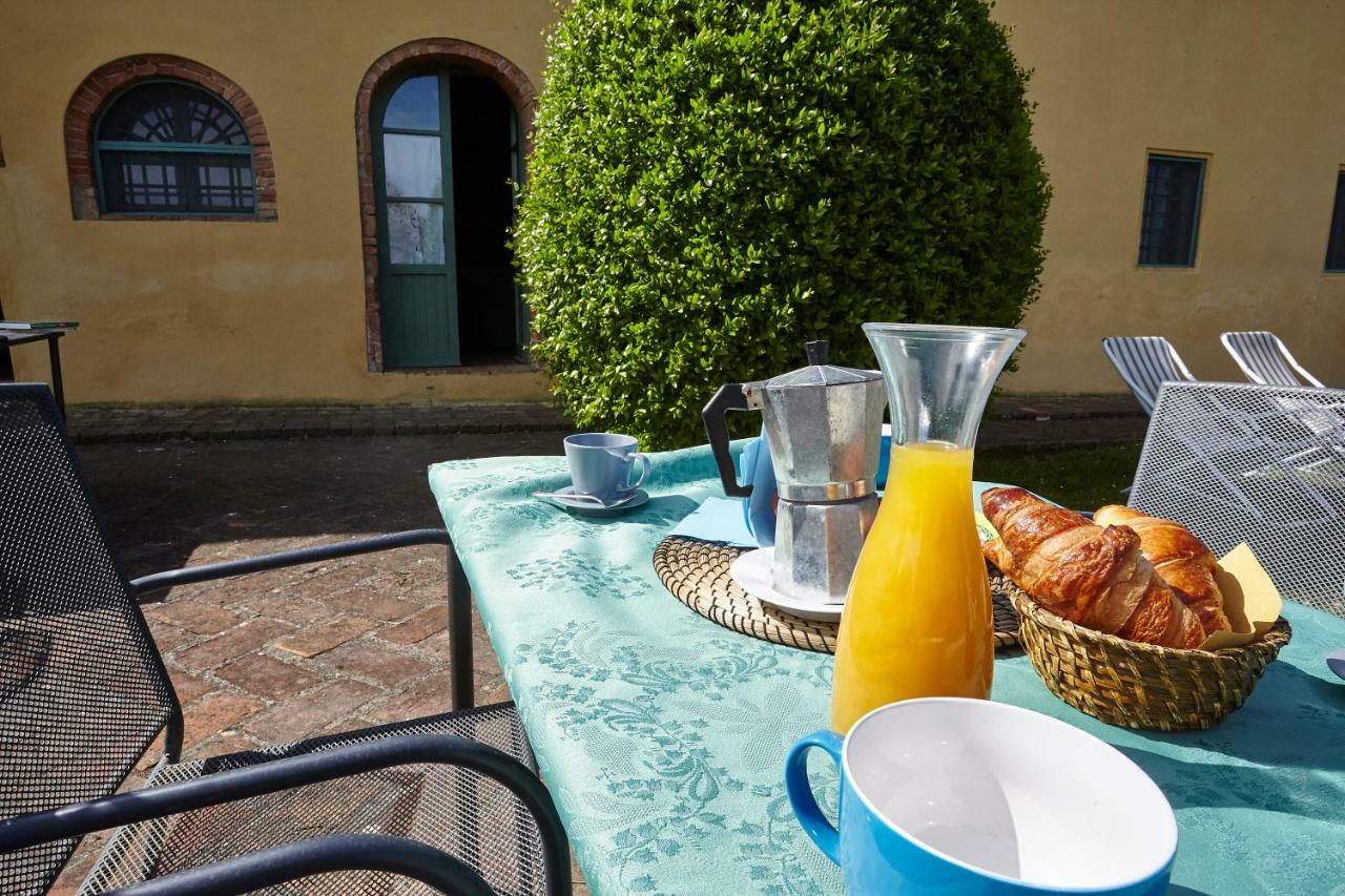Agriturismo Ca Lo Spelli Hotel Guasticce Luaran gambar