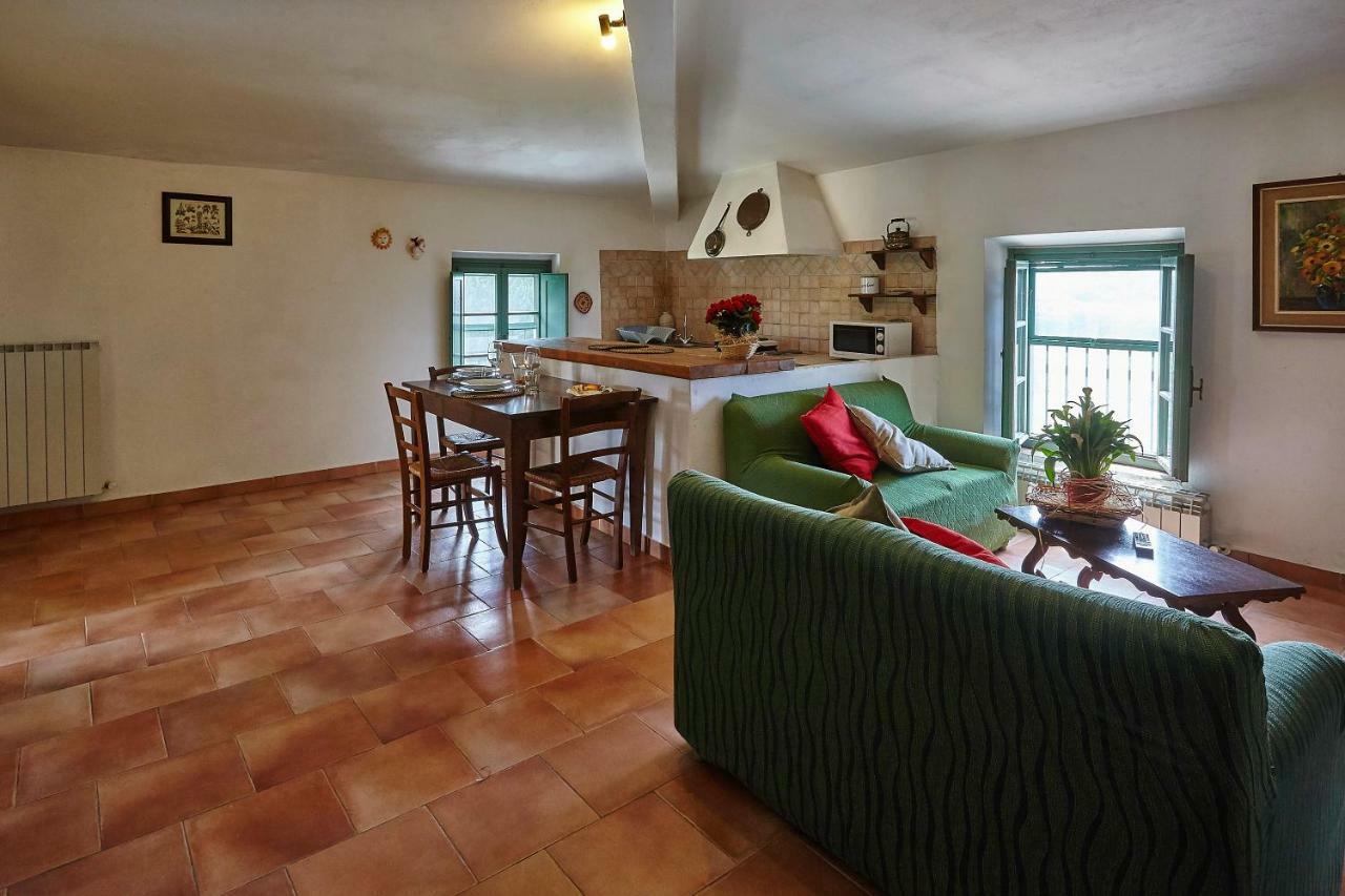 Agriturismo Ca Lo Spelli Hotel Guasticce Luaran gambar